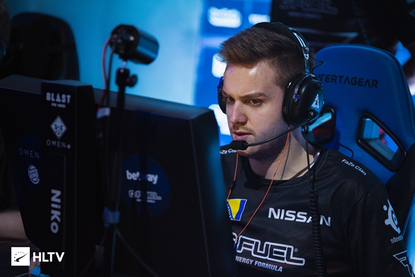 MIBR 和 TNL 被淘汰， Virtus.pro 和 NAVI 继续在 BLAST Bounty Fall 2025： 关闭资格赛中竞争