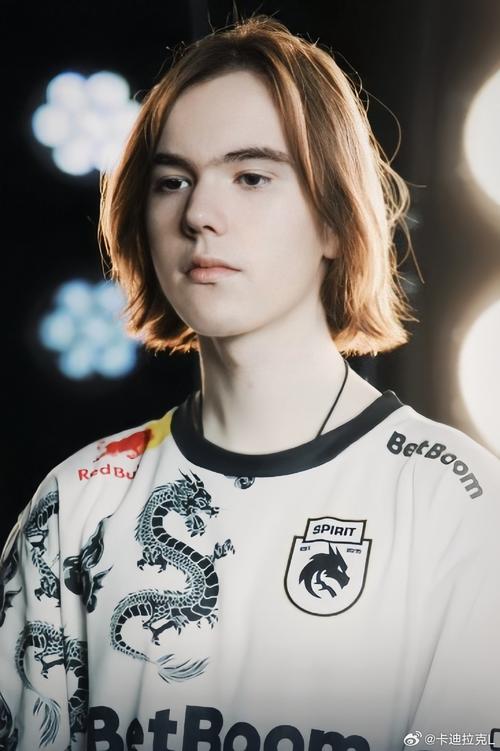 [独家] zweih 在 Spirit 上；首秀：“这很艰难。犯了很多错误和不必要的举动”