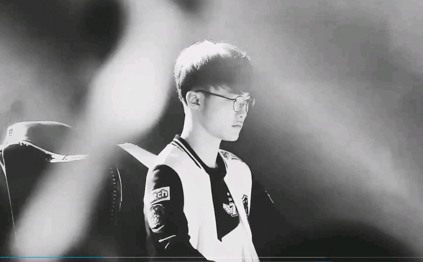 LPL今日首发：Rookie迎战老东家