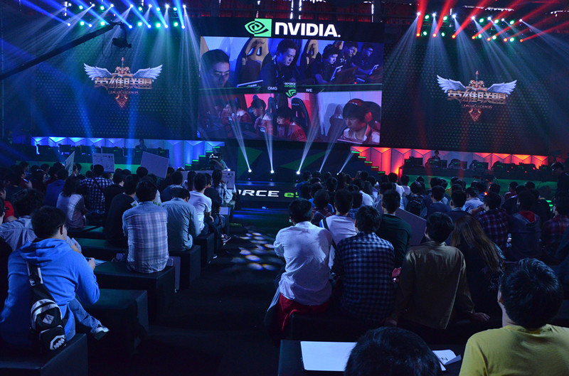 EDG后返图：实力是最坚实的后盾，拼尽全力，拿下每一场！