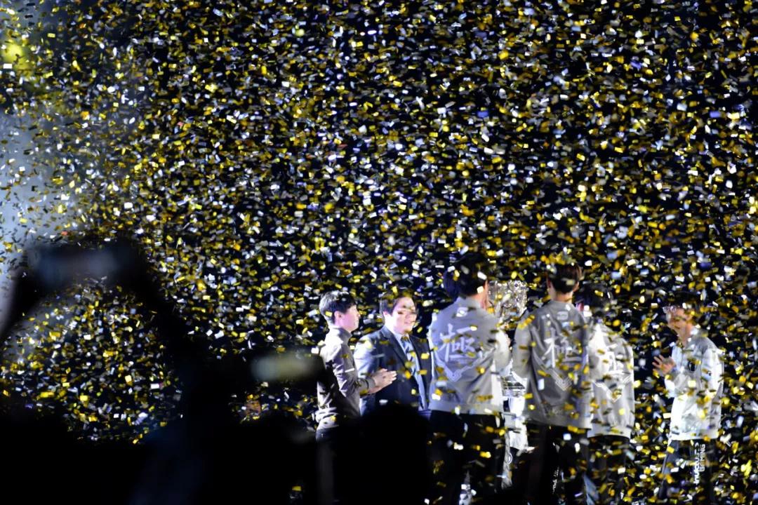 布达佩斯Major 2025的玩家缺失奖杯尽管获胜