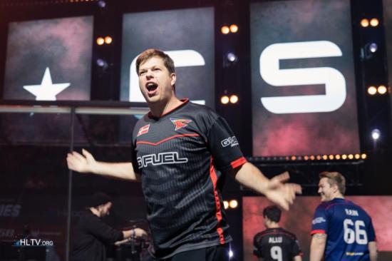 虽然活着，但不一定是死的！徐秀吉兰无法阻止原神蜘蛛助手发送超级幽灵 Dplus KIA 去扫荡 DN Freecs