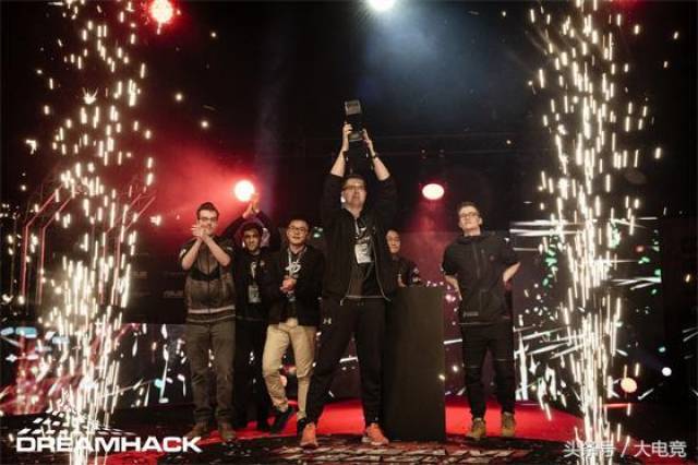 电竞比分网：英雄联盟S10 A组战，SN仰卧起坐头名晋级！